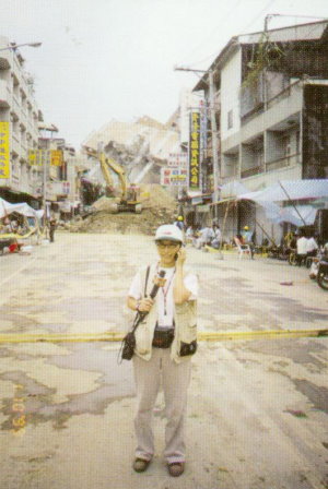 After the 921 Earthquake, BCC reporters were the first ones on the scene. 